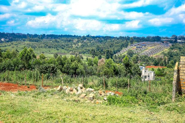 Prime Commercial Plot Touching Tarmac for Sale in Ondiri - thumbnail 4