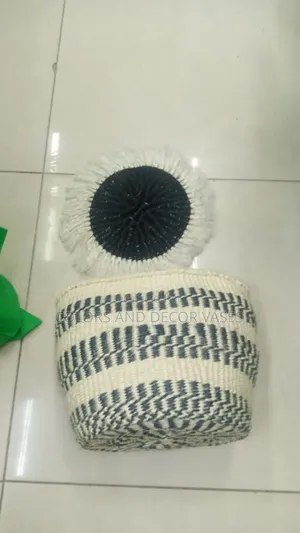 Baskets With Mats Sisal