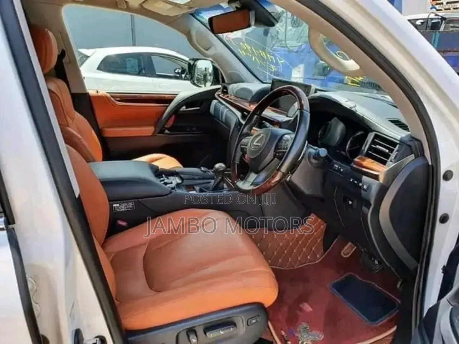 Lexus LX 570 (5 seats) AWD 2018 White