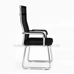 Modish Black Fabric Task Chair With Armrest