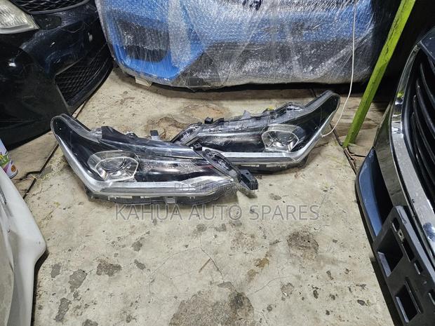Fielder/Axio 165 Xenon Headlights With Led