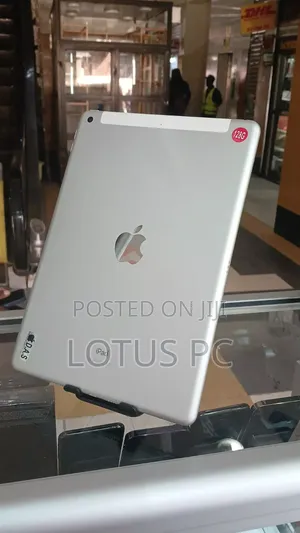 Apple iPad 10.2 (2019) 128 GB Silver