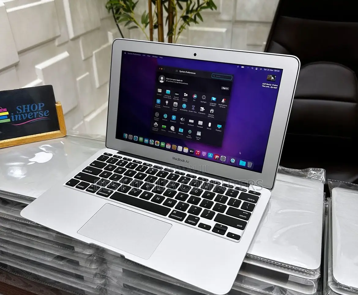 Laptop Apple MacBook Air 2011 4GB Intel Core i5 SSD 128GB