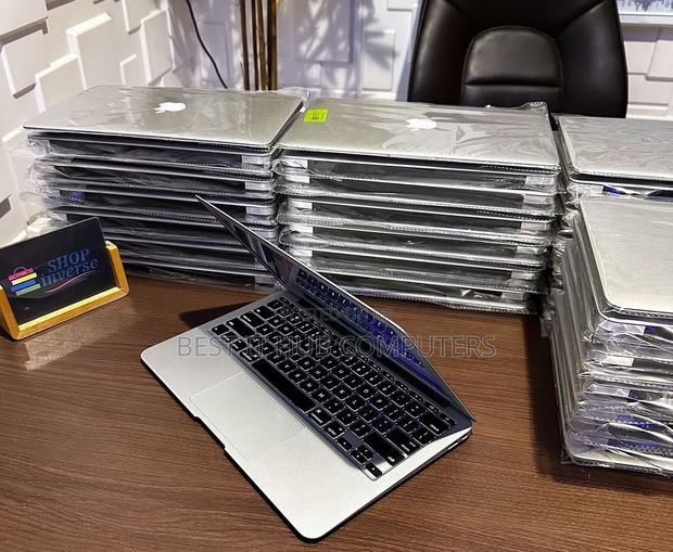 Laptop Apple MacBook Air 2011 4GB Intel Core i5 SSD 128GB - thumbnail 5