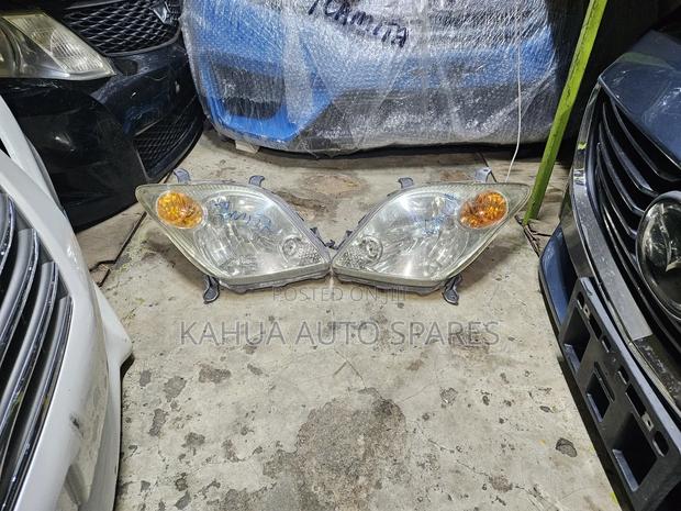 IST 2003/2004/2005/2006/2007 Non Xenon Headlights