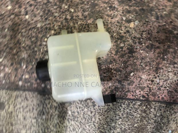 Mitsubishi Outlander 2015-2017 Coolant Bottle - thumbnail 2
