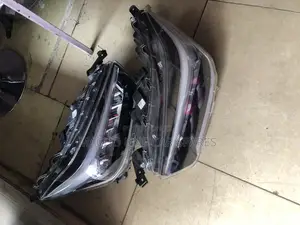 Toyota Raize/Daihatsu Rocky 2020 Headlight