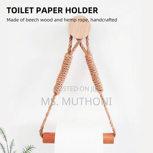 Hemp Rope With Bamboo Tissue Holder - thumbnail 3