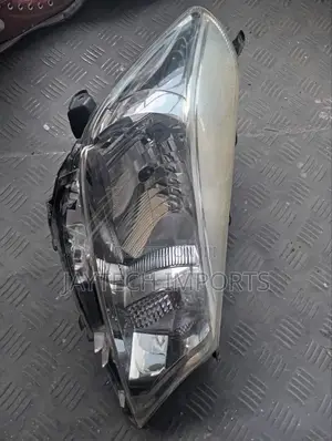 Vitz Juwella Headlight Non Xenon