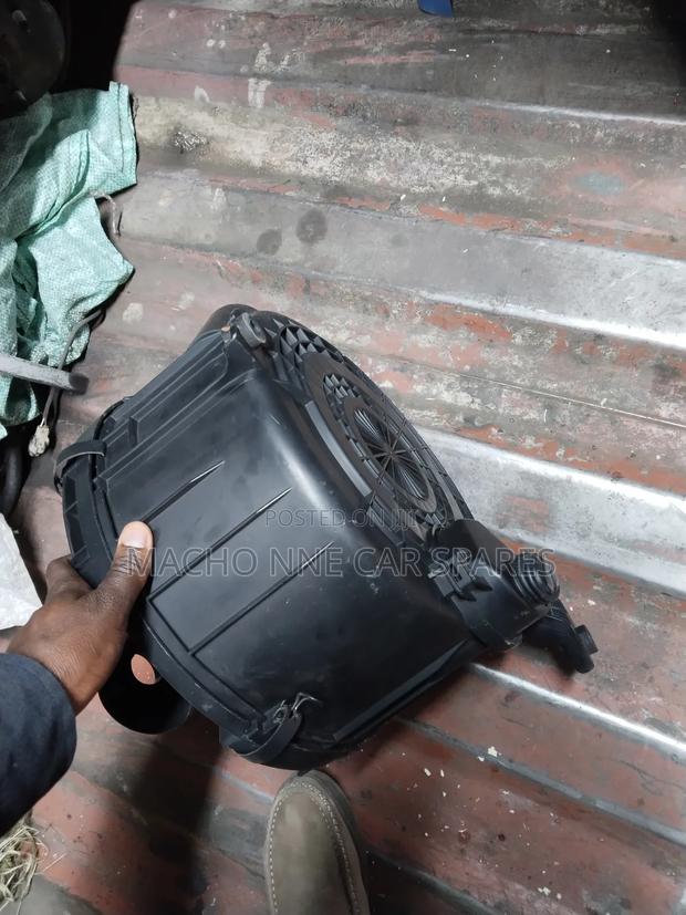 Toyota Vigo Air Cleaner Assembly - thumbnail 3