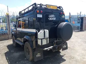 Land Rover Defender 1987 Black