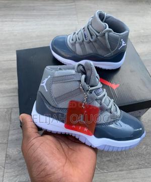 Kids Air Jordan Sneakers - thumbnail 2