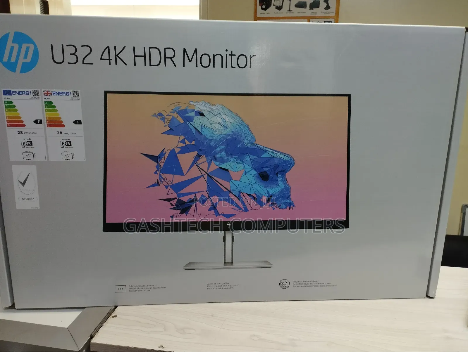 HP U32 31.5" HDR Monitor,Silver Color
