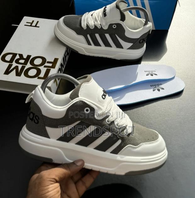 Addidas Sneakers 
40___________44
Price 3500 - thumbnail 2