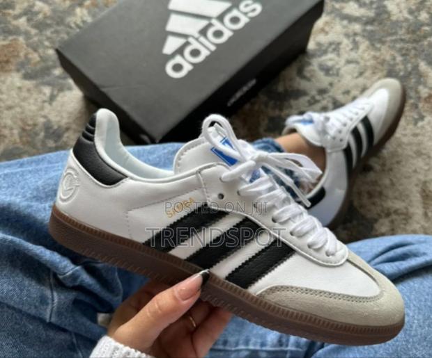 Addidas Samba 36____40Price 3000