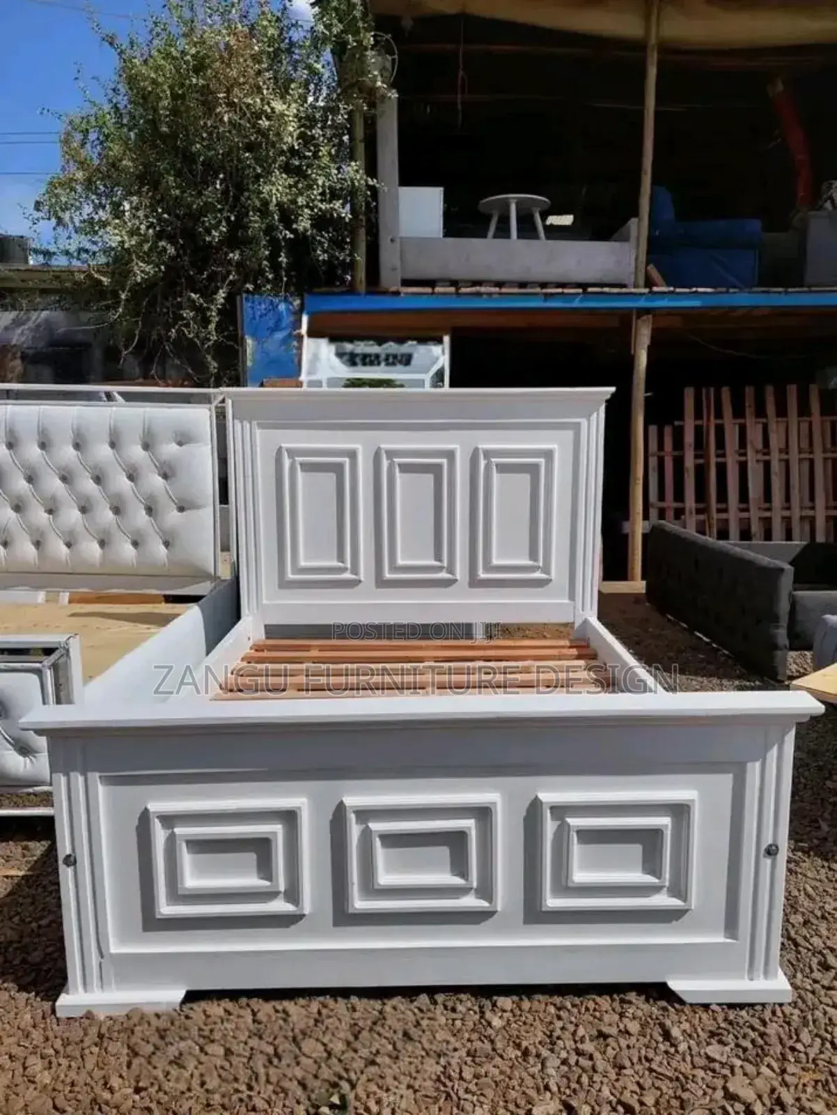 White Modern Beds
