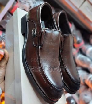 Officials Restock Size 39__________45. - thumbnail 2