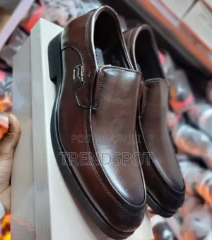 Officials Restock 
Size 39__________45.