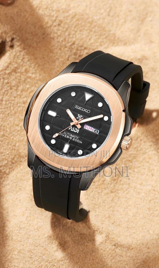 SEIKO 7A Quality Quartz Collection - main view