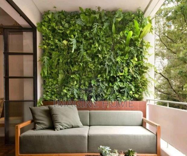 Hotel Boxwood Wall Panels - main view