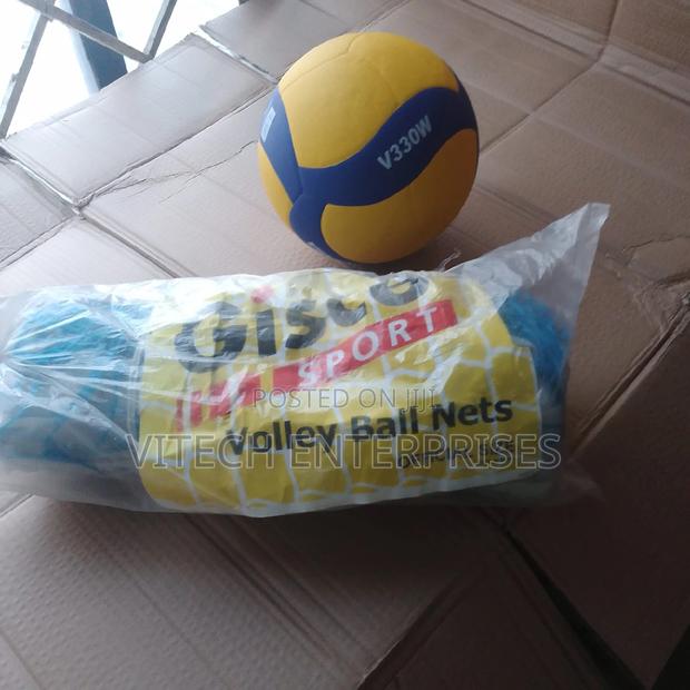 Mikasa Volleyball Ball Size 5 V330W - main view