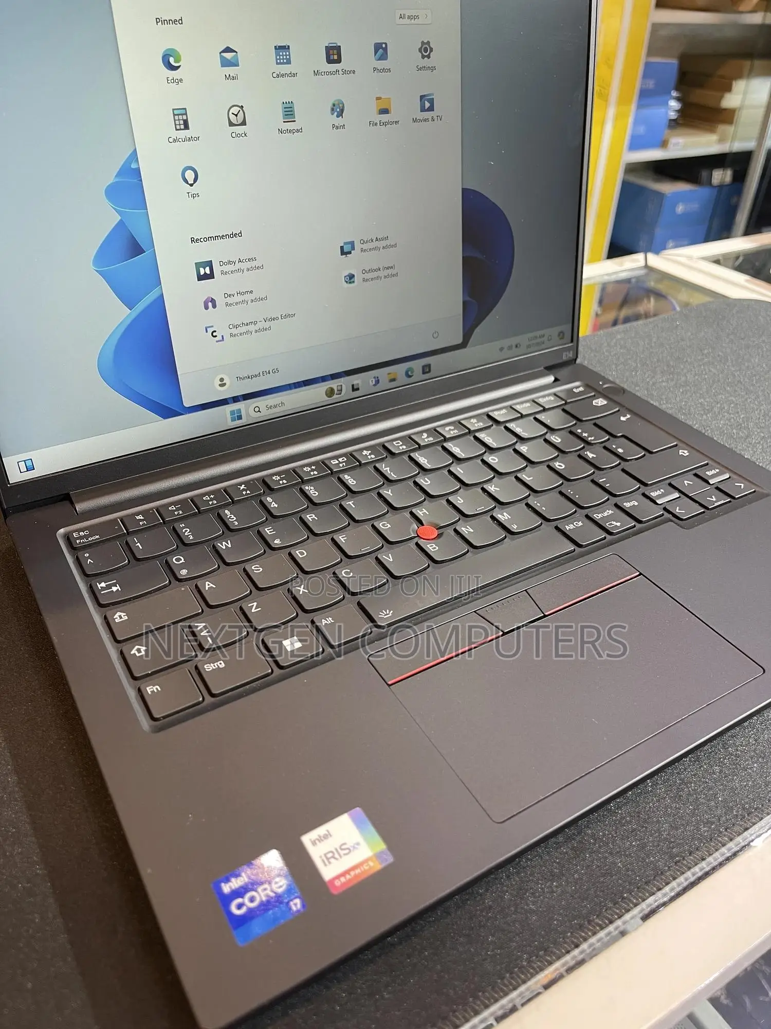 New Laptop Lenovo ThinkPad E14 G5 16GB Intel Core I7 SSD 512GB