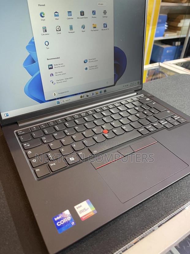 New Laptop Lenovo ThinkPad E14 G5 16GB Intel Core I7 SSD 512GB - thumbnail 3