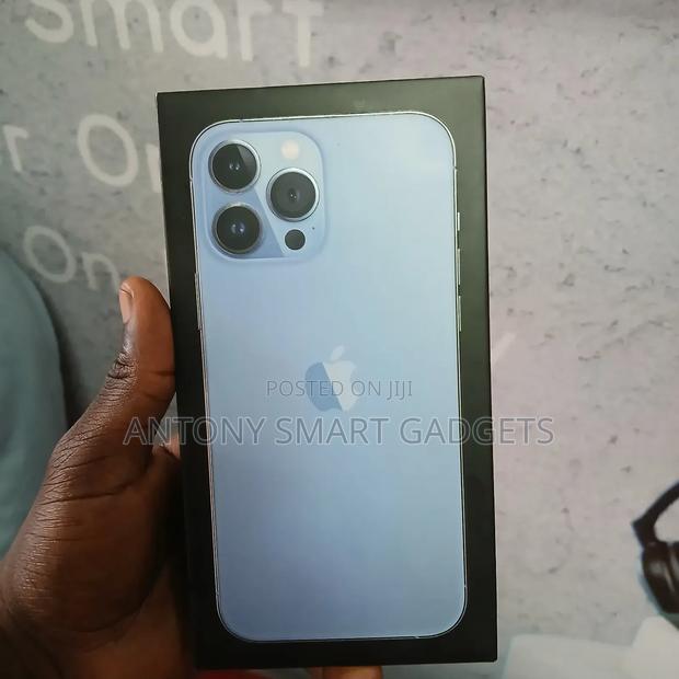 Apple iPhone 13 Pro Max 128 GB Blue - thumbnail 3