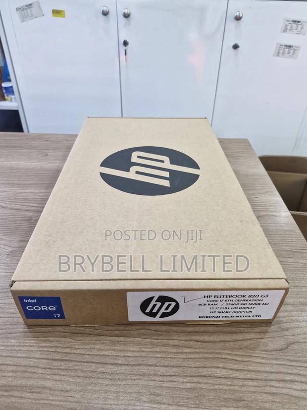 New Laptop HP EliteBook 820 G3 8GB Intel Core I7 SSD 256GB - thumbnail 4