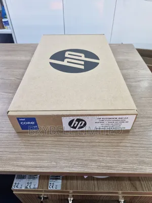 New Laptop HP EliteBook 840 G3 8GB Intel Core I7 SSD 256GB
