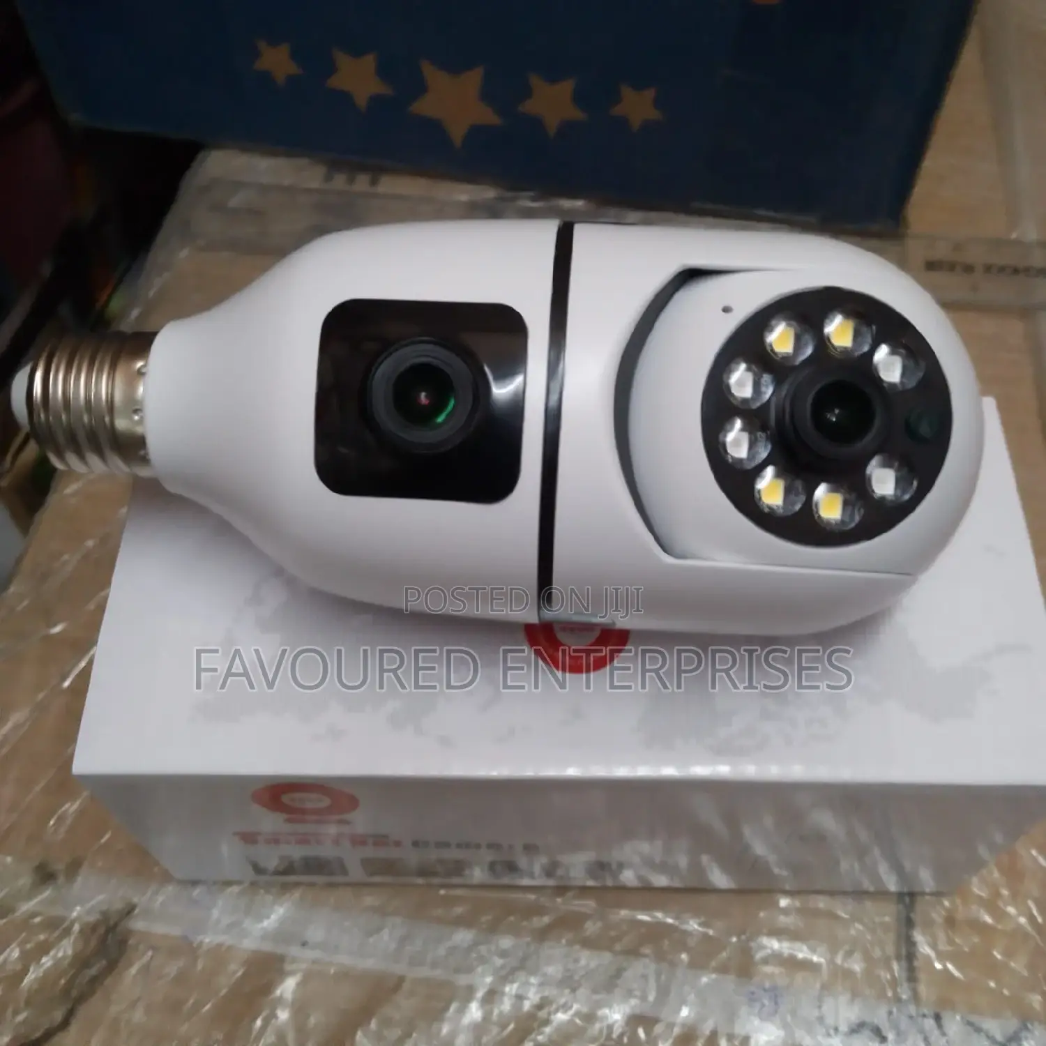 360 Degree PTZ Light Bulb Camera
