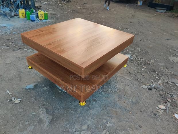 Squared Coffee Table With Natural Board - main view
