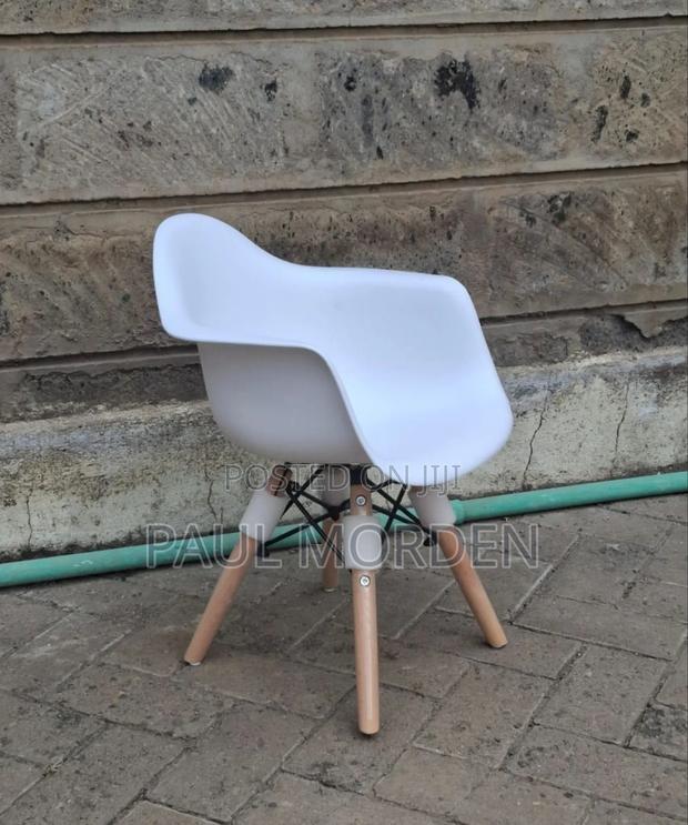 Kids Eames Chair