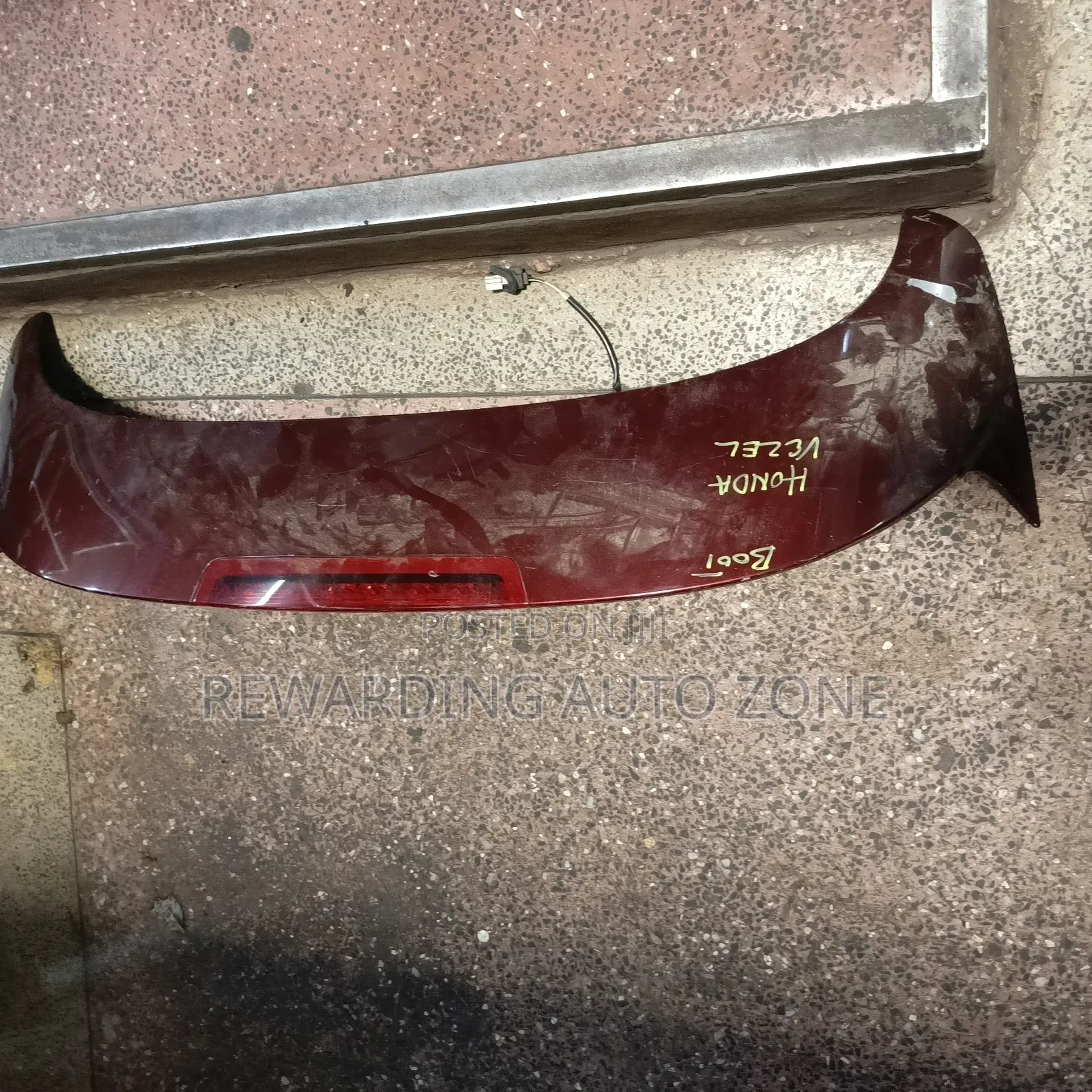 Honda Vezel Boot Spoiler