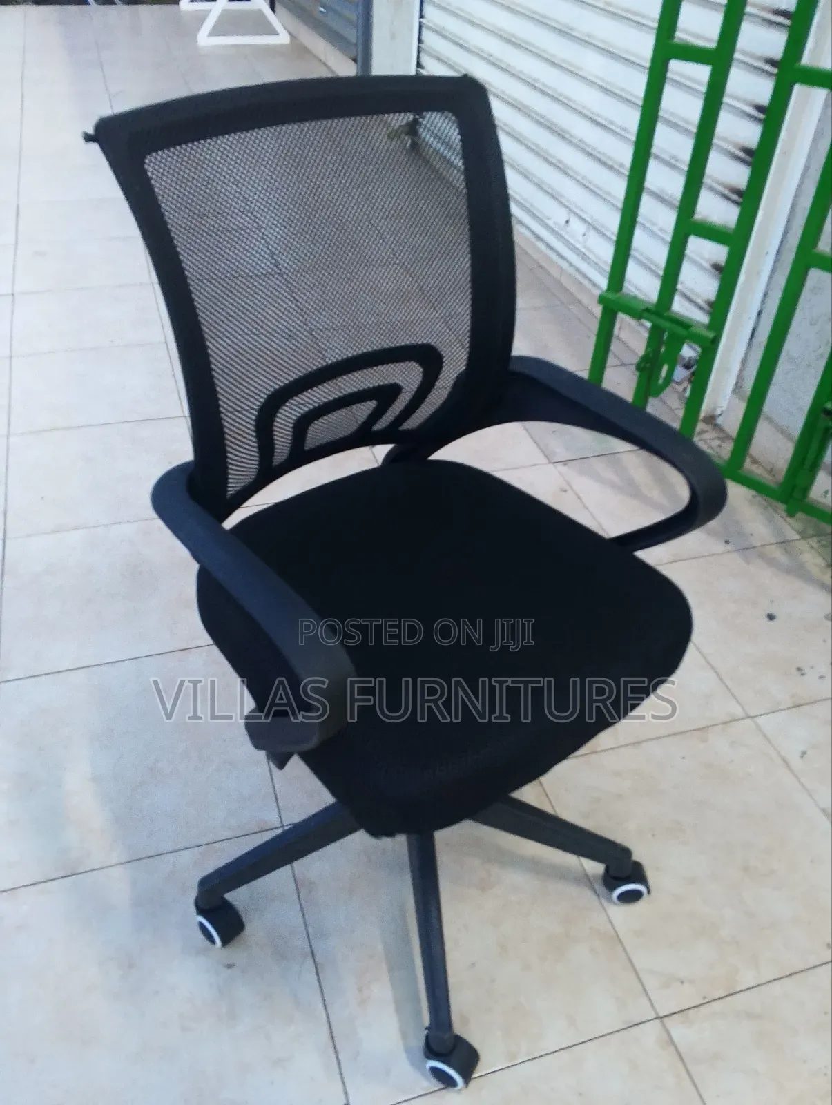 Clerical Low Back Mesh Chair