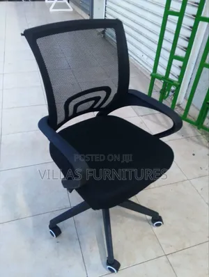 Clerical Low Back Mesh Chair