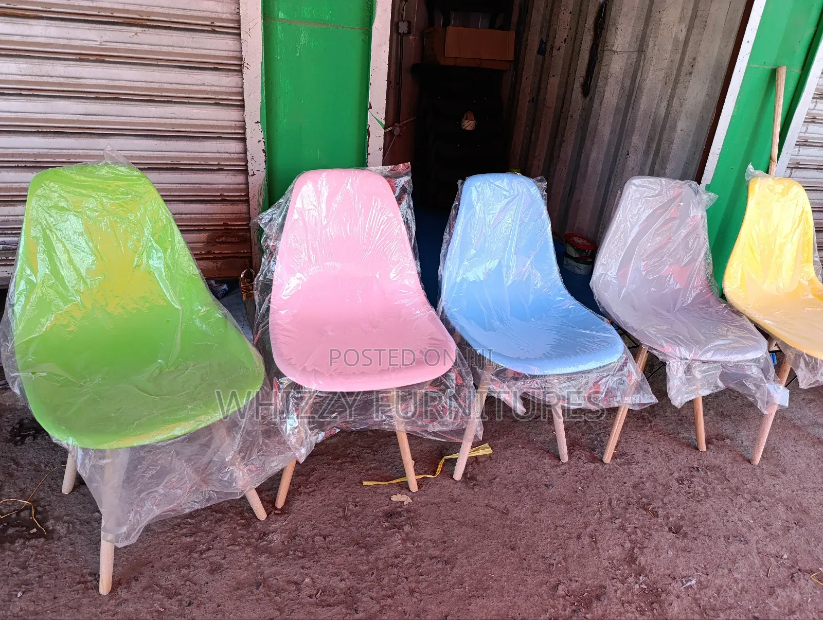 0utdoor Eames Chair