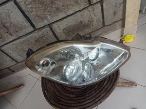 Mazda Verisa Headlight