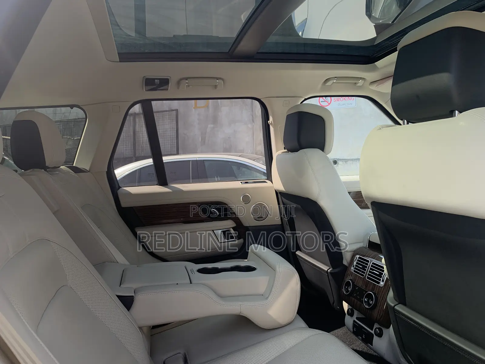 Land Rover Range Rover Vogue 2019 Gold