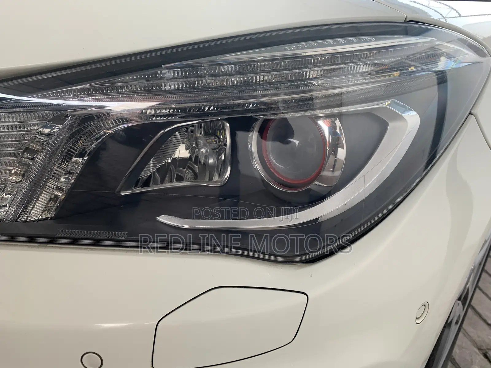 Mercedes-Benz CLA-Class CLA 250 4MATIC Sedan 2014 White