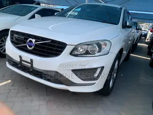 Volvo XC60 T6 R-Design AWD 2015 White