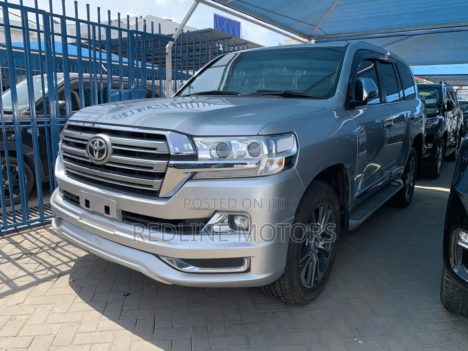 Toyota Land Cruiser 4.5 V8 TD 2016 Silver