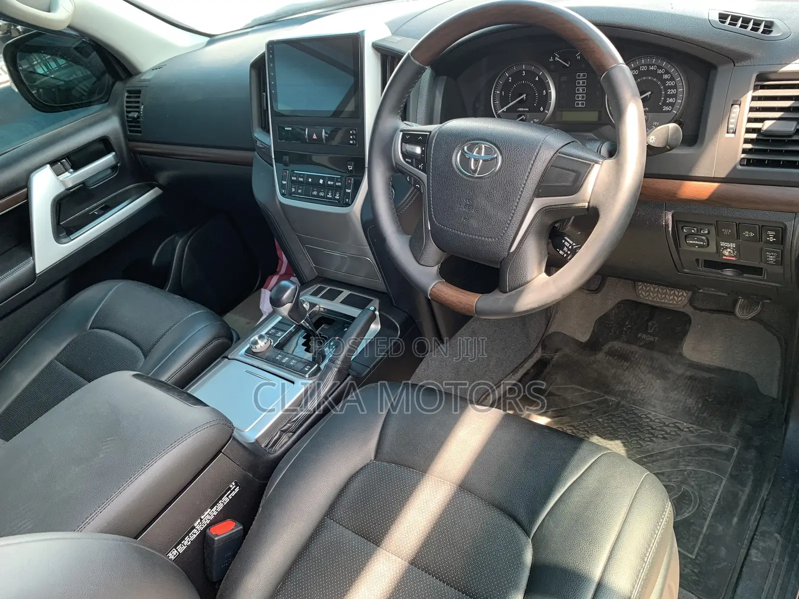 Toyota Land Cruiser 4.5 V8 TD 2016 Silver