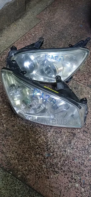 Rav 4 AC36 Xenon Headlight