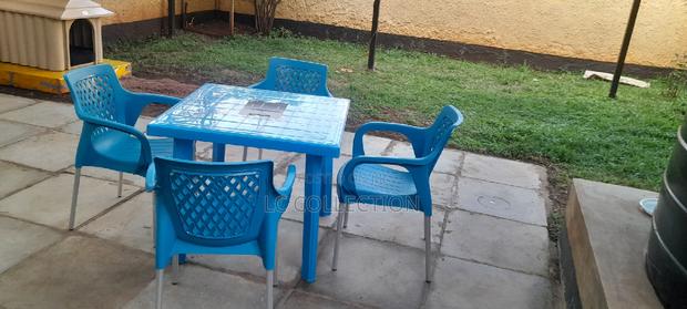 4 Chairs + Square Table Set - main view