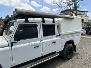 Land Rover Defender 2012 White