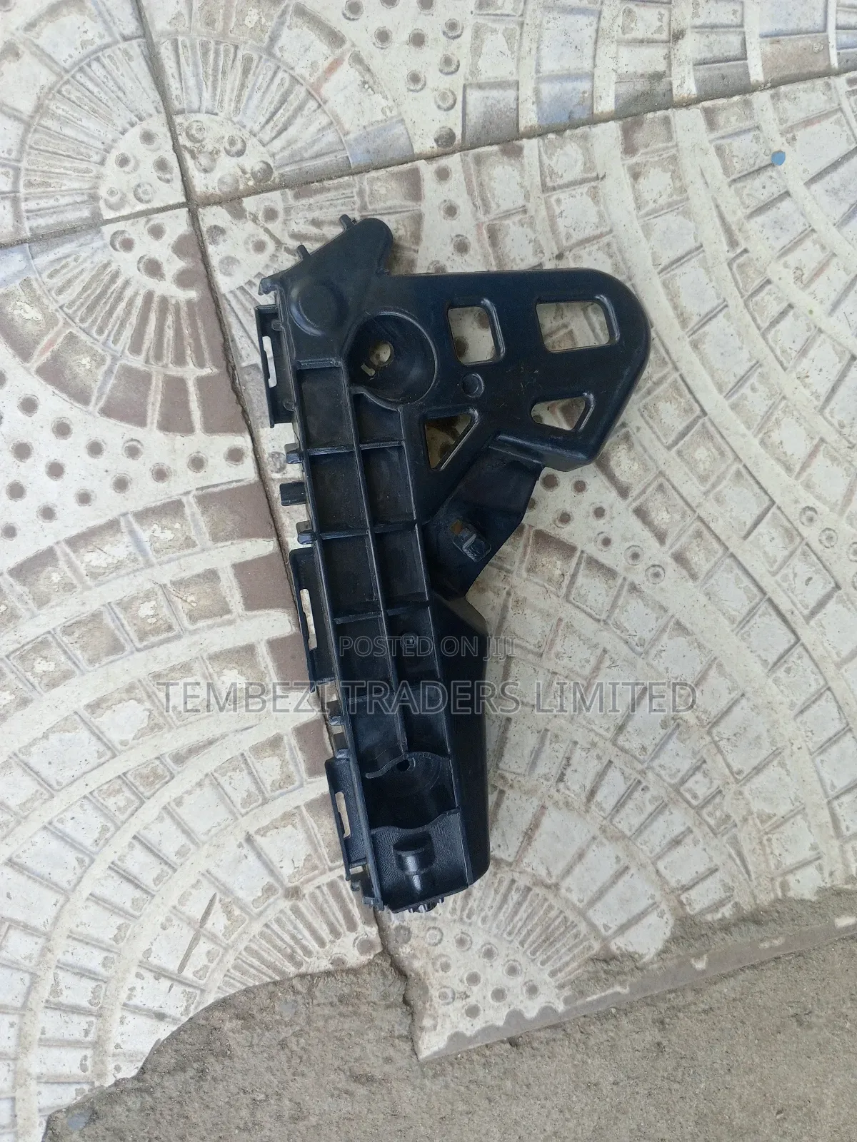 Front Bumper Slide/Holder Harrier 2014 Model