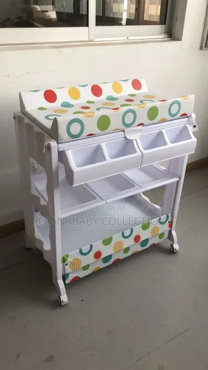 Baby Bath Tube* Bath Station