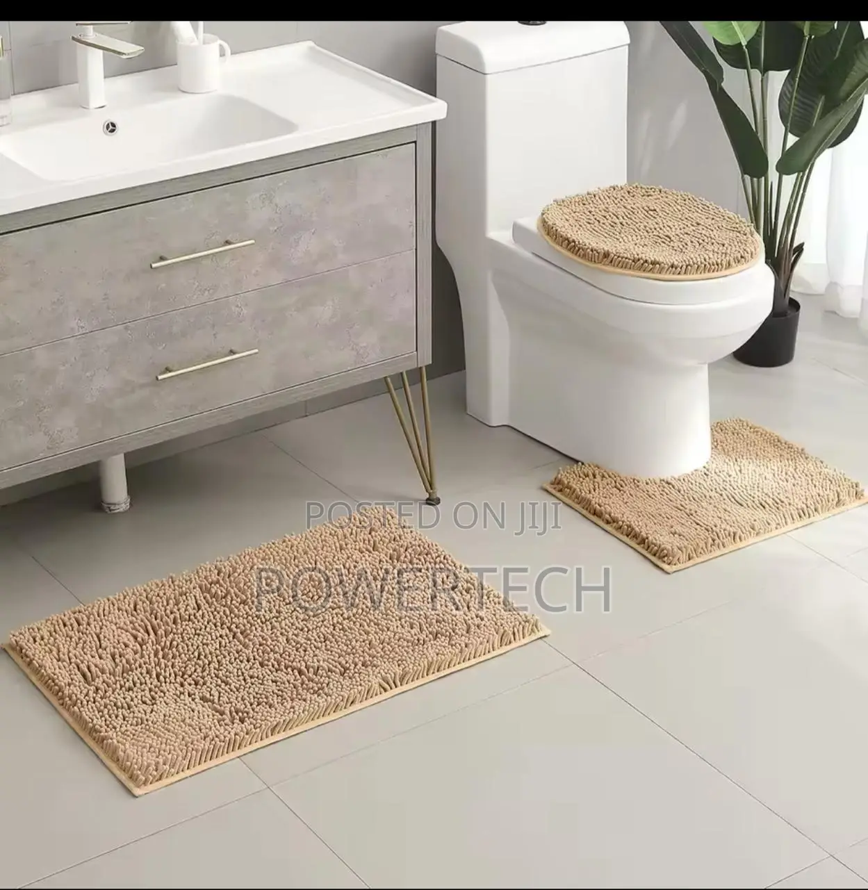 Fluffy 3 in 1 High Quality Toilet Mats.