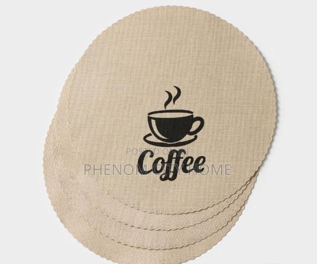 Round Table Mats Table Mats - thumbnail 2
